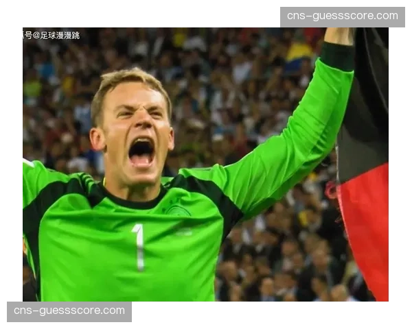 诺伊尔两次致命失误的背后：年龄与高压战术的博弈